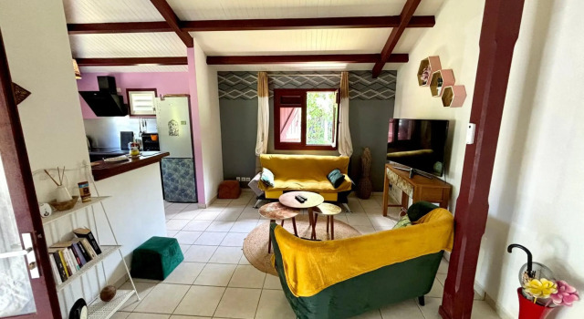 Les Flamboyants, Buchen Sie Hotel Hotels in Anse-Bertrand mit Parkplatz, Parkplätze