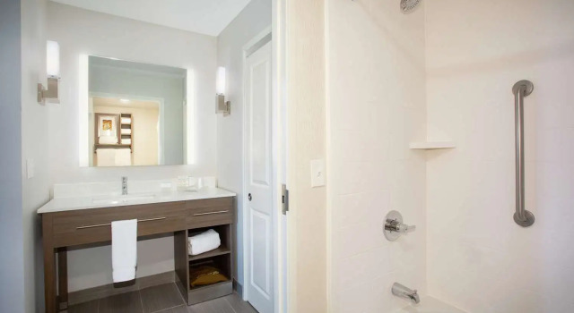 Люкс c 1 комнатой Homewood Suites by Hilton Albuquerque-Journal Center