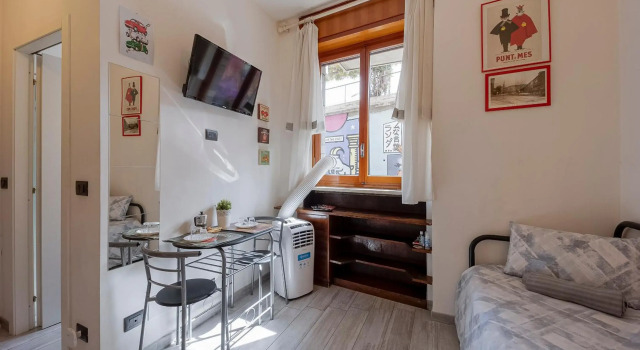 Il Gattino di Torino - Monolocale centro e ospedali, Prenota Hotel Torino. Piemonte
