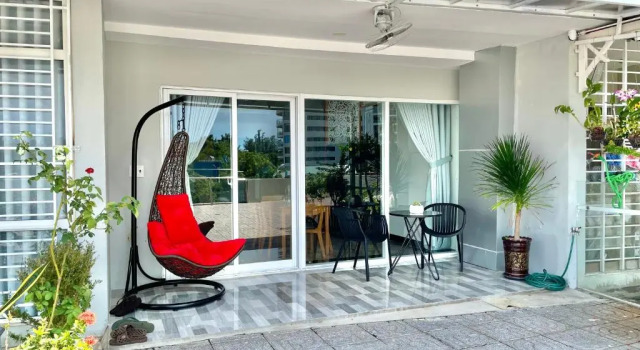 Dic Phoenix 3BR 2WC with terrace (Panda's house), Забронировать Отель Отели Вунгтау с парковкой, Парковка