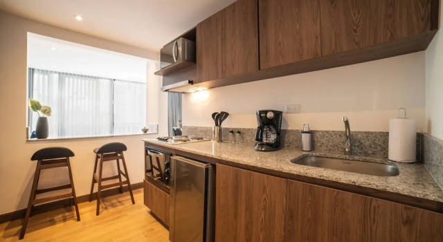 Business- lejlighed Cali River Suites