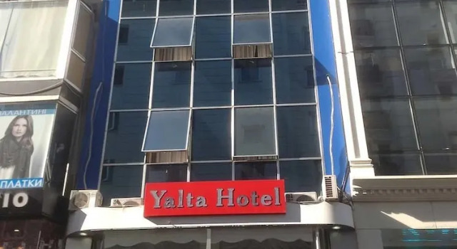 Yalta Hotel, Забронировать Отель Фатих Стамбул, рядом с Библиотека Стамбульского университета