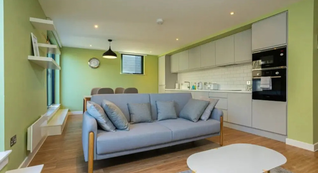 Amazing 2 Bedroom Apartment With Views of Edinburgh Castle, Забронировать Апартаменты/квартира Мерчистон Эдинбург, рядом с Национальный музей Шотландии