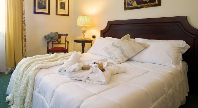 Logge del Perugino Resort, Book Ferieresort Hoteller i Citta della Pieve med morgenmad, Morgenmad