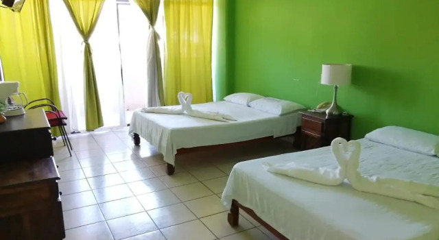 Четырёхместный номер Standard Hotel Tradicional Savaro SA de CV