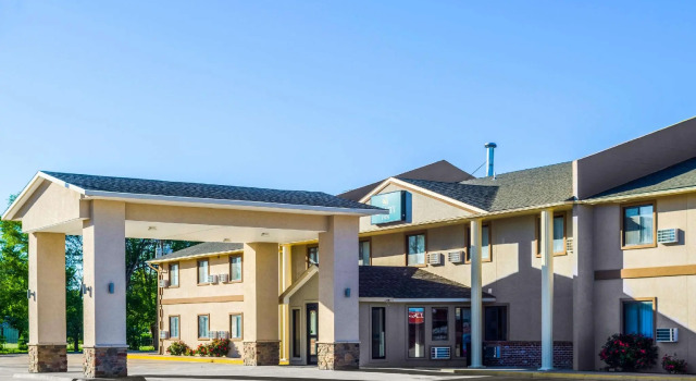 Standard Zimmer Quality Inn