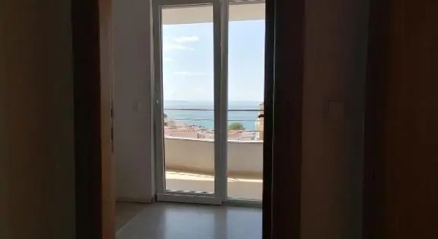 Apartments Ćorić, Забронировать Апартаменты/квартира Отели Башка-Вода с завтраком, рядом с Памятник Св. Николаю, Завтраки