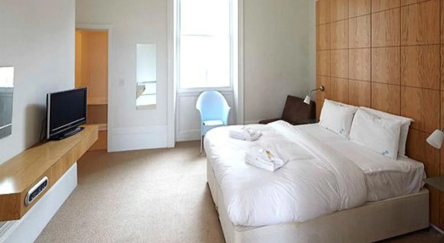 B&B Weymouth, Забронировать Отель «постель и завтрак» Бизнес-отели Уэймут, рядом с Пристань Уэймута, 4* 5*