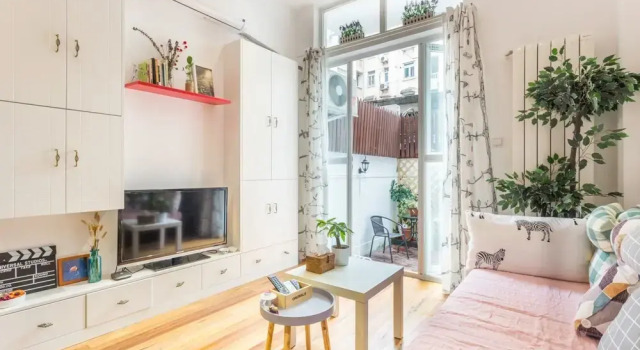 Cozy Apartment Best Location 115
