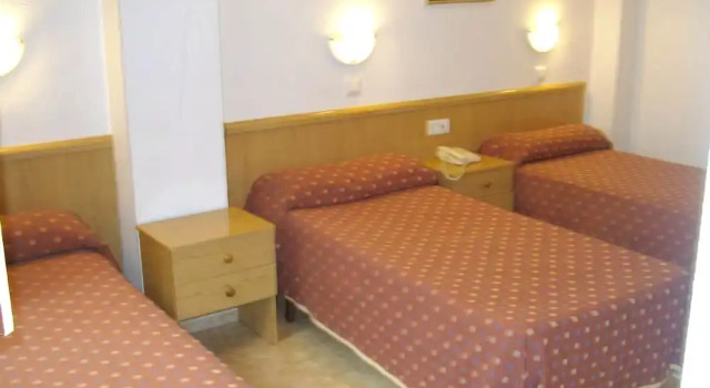 Hostal El Altet