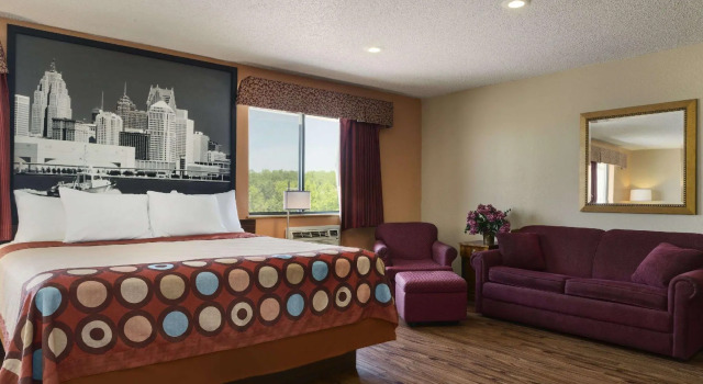 Люкс Super 8 by Wyndham Taylor/Detroit Area
