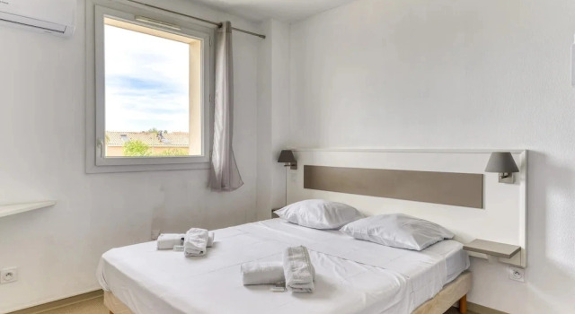 Saint Cyprien Quiet Residence for 6, Book Feriehus Villaer i Pyrénées-Orientales, Villa