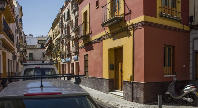 Comfortable Apt in picturesque Triana