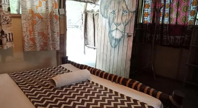 Bidi Badu Zanzibar Village - Hostel, Rezervasyon Pansiyon / Hostel Diani Beach 