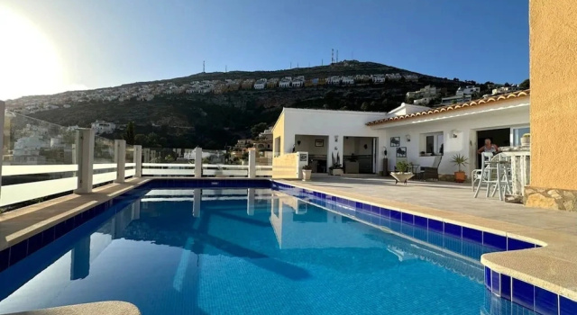 Коттедж Casa Helena Cumbre - Incredible views! Villa with private pool