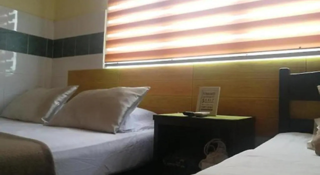 Люкс Superior OYO 90762 Fs Dimensi Hotel