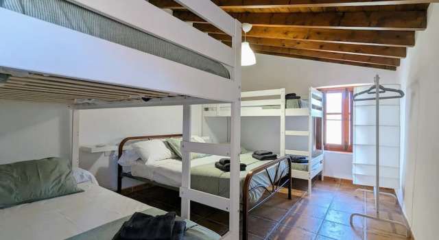 Casa Rural Pagalván, Забронировать Дом для отпуска Коттеджи Малаги, Коттедж