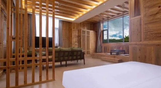 Люкс Tengchong Nanxi Yulan Wenquan Homestay (Dongshan Wenquan Village)