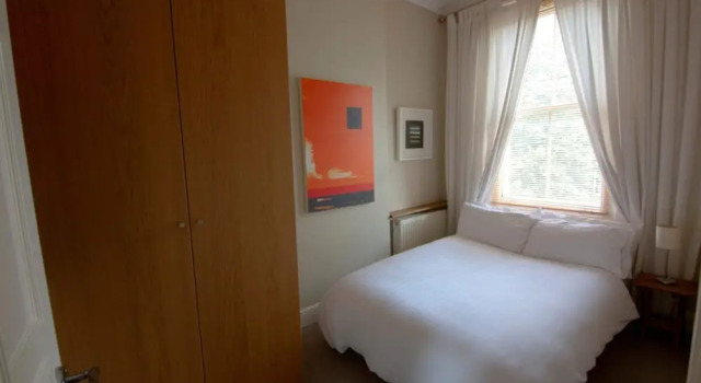 Wonderful 2 Bedroom in Quiet Area near Camden Square, Varaa Huoneisto Asunnot kohteessa Merseyside, Huoneisto