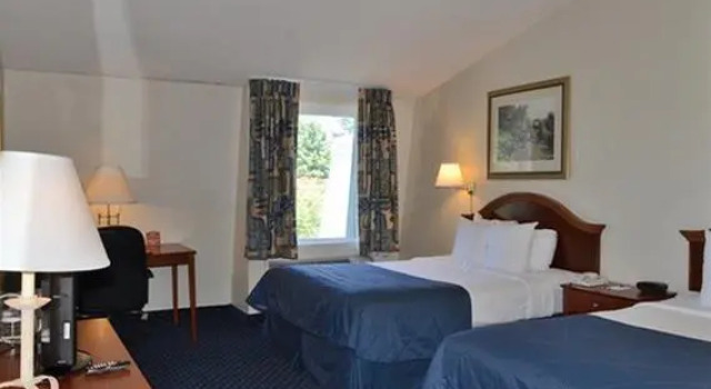 Clarion Hotel & Conference Center Northampton, Réserver Hôtel Northampton 