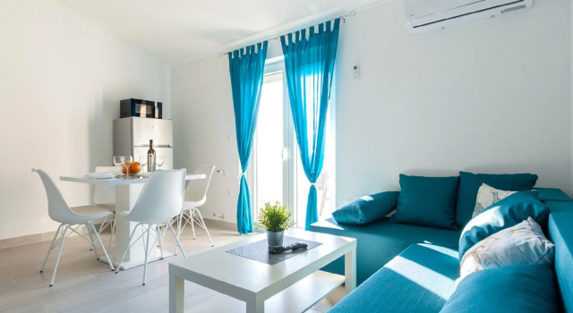 Apartment in Omisalj Near Sea Beach, Prenota Appartamento Hotel a Isole Quarnerine con parcheggio, Parcheggio