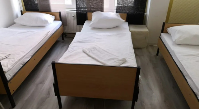 Friedrich Apartment in stuttgart center, Забронировать Апартаменты/квартира Апартаменты Штутгарта, рядом с Церковь Стифтскирхе, Апартаменты/квартира