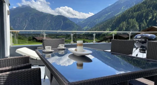 Апартаменты MOUNTAIN HOME apartment
