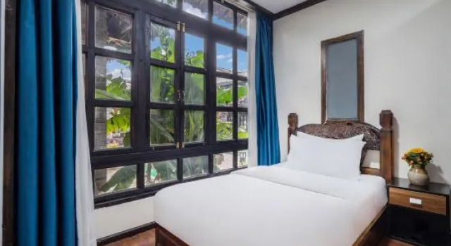 Семейный люкс с 2 комнатами Haitang Bay Resort Pillow Mountain Xigu Snow Mountain View Garden Beauty Villa