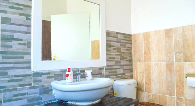 Апартаменты Fantastic Location, 1-bed Apartment in Harare