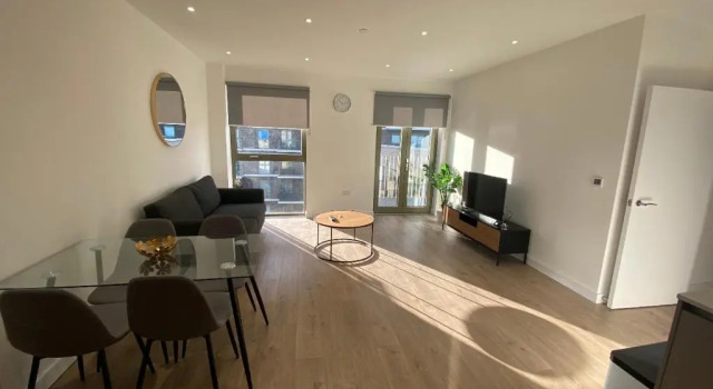 Апартаменты Riverside Rooms and Apartments