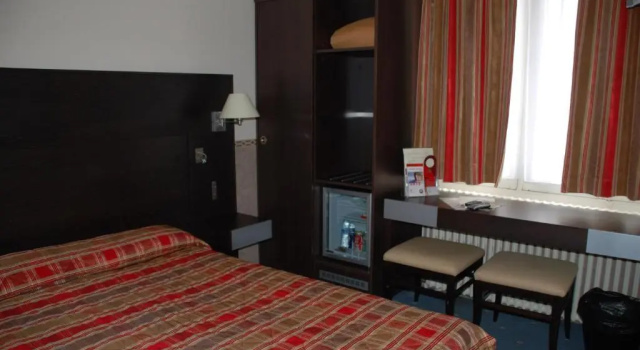 Двухместный номер Comfort Hôtel Restaurant Le Bellevue Montrichard 3 étoiles