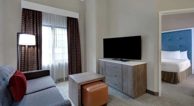 Двухместный люкс Homewood Suites Newport News - Yorktown by Hilton