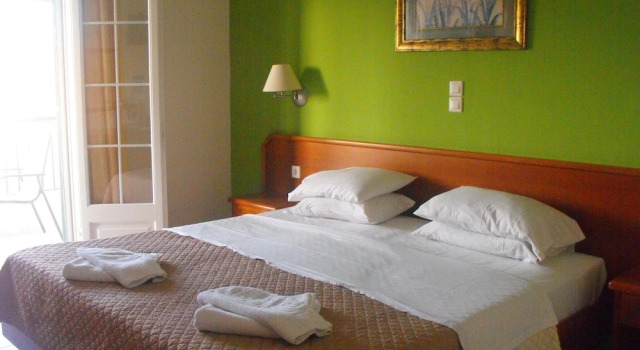 Апартаменты Classic Perros Hotel