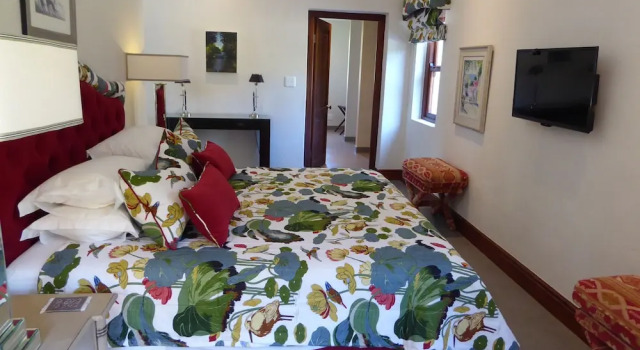 Коттедж Deluxe c 1 комнатой Saddlebrook Cottage