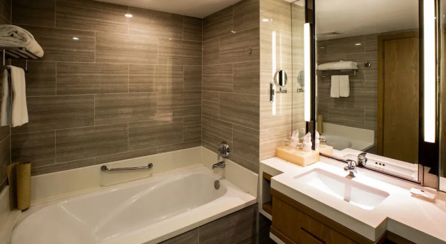 Номер Deluxe Suzhou Canal Garden Hotel