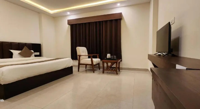 Neelkanth Hotel, Забронировать Отель Файзабад штат Уттар-Прадеш, рядом с Железнодорожная станция Файзабад