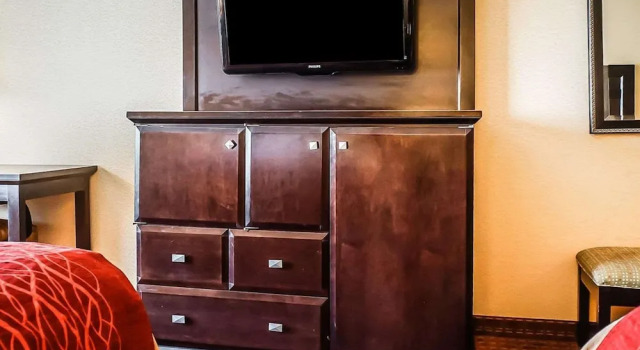 Четырёхместный номер Standard Quality Inn & Suites Roswell North