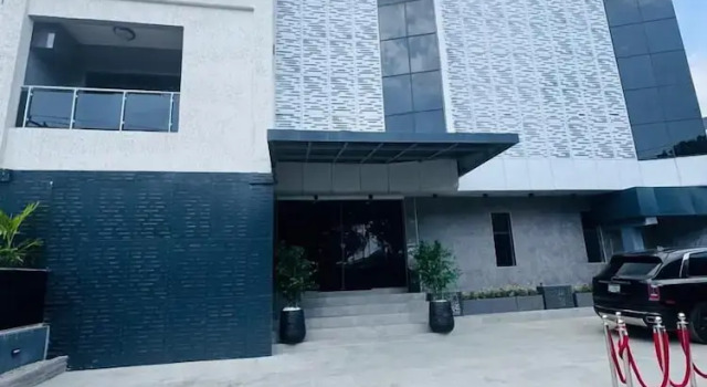 Atlantis Hotel Lagos, Rezerwuj Hotel Lagos Island Lagos