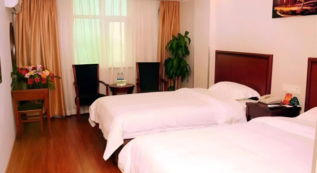 GreenTree Inn Zhejiang Ningbo Dongqian Lake Yinxian Avenue North Mozhi Road Business Hotel, Забронировать Отель Отели и гостиницы Yinzhou District, Отель