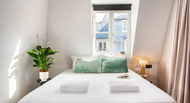 Magnificent 3br/8p Apartment - Montorgueil 8, Забронировать Апартаменты/квартира Париж Иль-де-Франс, рядом с Станция метро Rambuteau