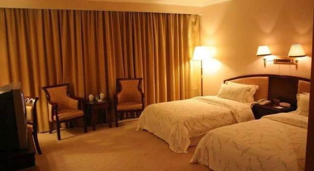 Guangming Garden Hotel, Забронировать Отель Бизнес-отели Шаньдун, 4* 5*