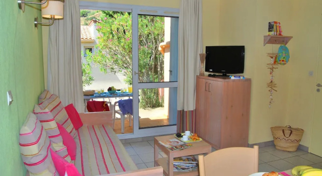 Lagrange Vacances Le Village des Aloès, Book Hotel Hotels in Vermillion Coast with a Pool, Swimming Pool