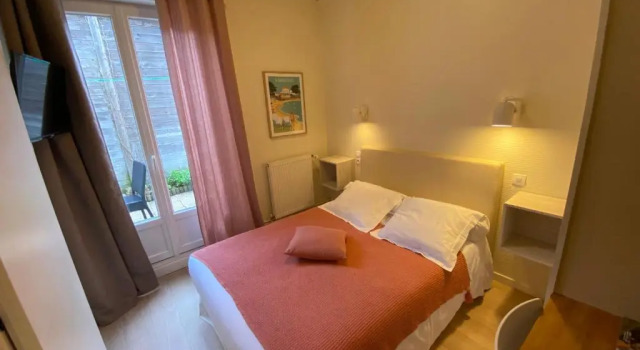 Двухместный номер Economy Hôtel de charme & SPA Villa Cosare sur la promenade bord de plage 20m de la mer
