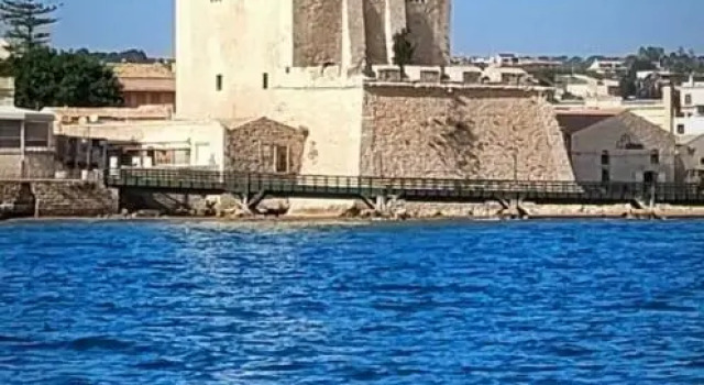 La Perla case vacanze, Prenota Hotel Hotel a Sicilia con parcheggio, Parcheggio