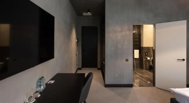 BRYK Hotel - Maestro, Забронировать Отель Отели Одессы с парковкой, рядом с Памятник де Ришельё, Парковка
