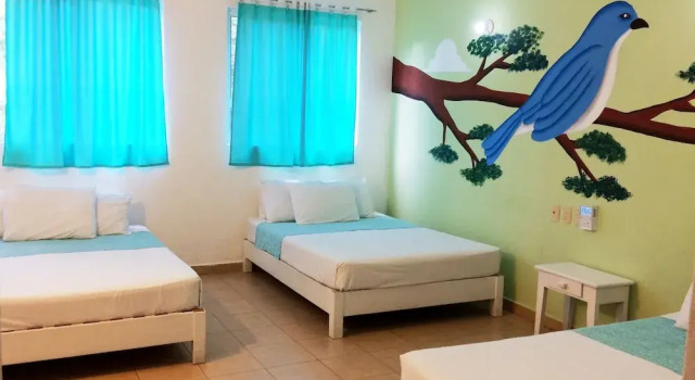 Hotel Playa Del Sol by Rotamundos, Забронировать Отель Отели Санта-Крус-Уатулько с парковкой, рядом с Пляж Чауэ, Парковка