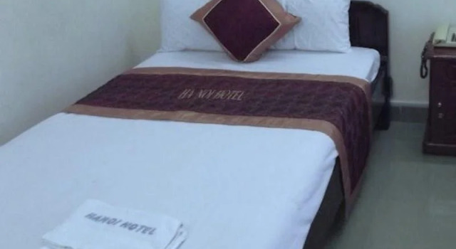 Ha Noi Hotel Quangbinh Hotel, Забронировать Отель Отели Донгхой с парковкой, Парковка