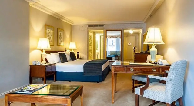 Полулюкс Standard Sir Stamford Circular Quay