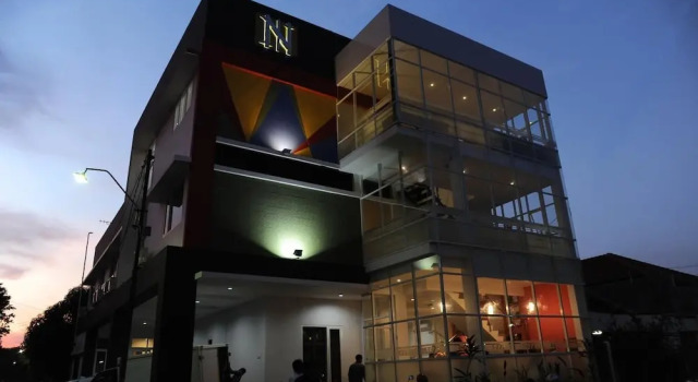 Nozz Hotel Semarang, Réserver Hôtel Hôtels à Central Java avec parking, Parking