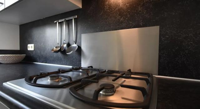 Modern Holiday Home With a Luxury Walk-in Shower and Enclosed Private Garden in Putten, Prenota Hotel Hotel e alloggi a Putten, Hotel